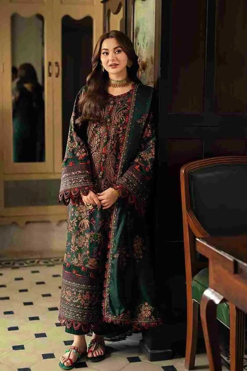 3 Pcs Women's 43 Embroidered Suit haseen.store 