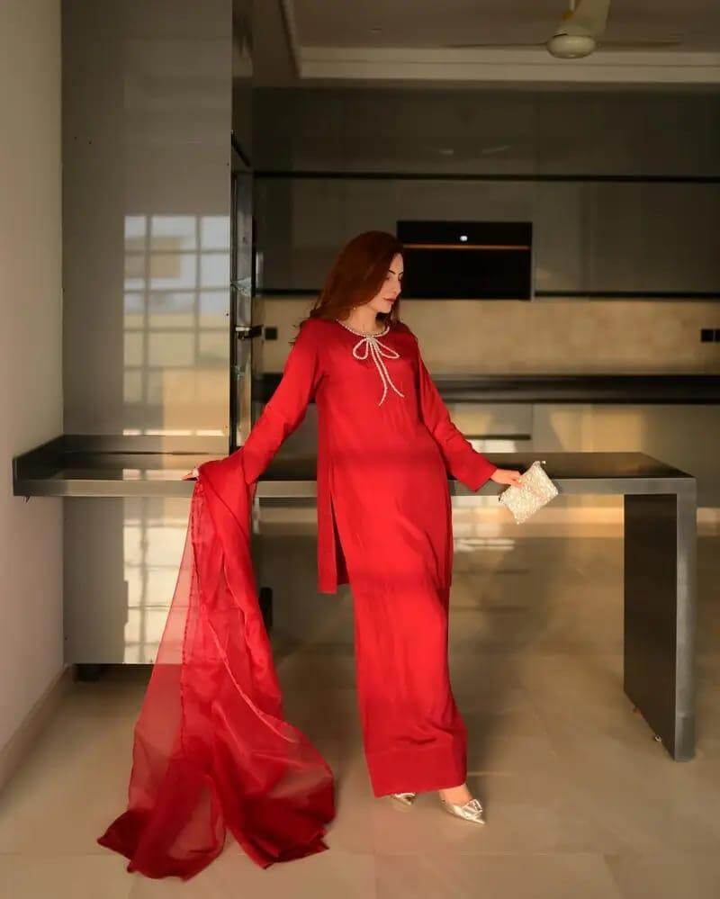 3 Pcs Women's Stitched Lace Work Suit 2 Haseen.store