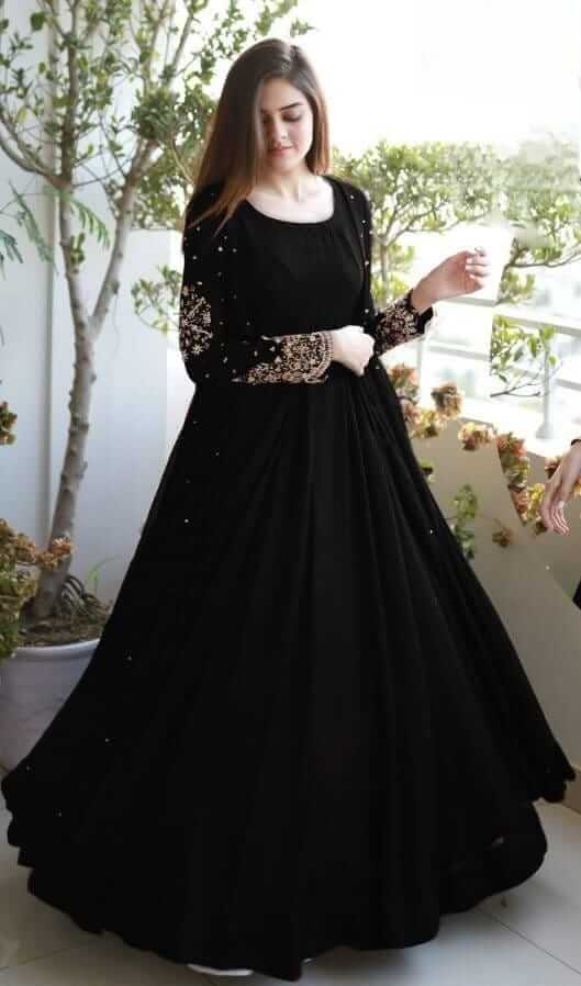 3 Pics Women's Stitched Plain Suit 1 haeen.store