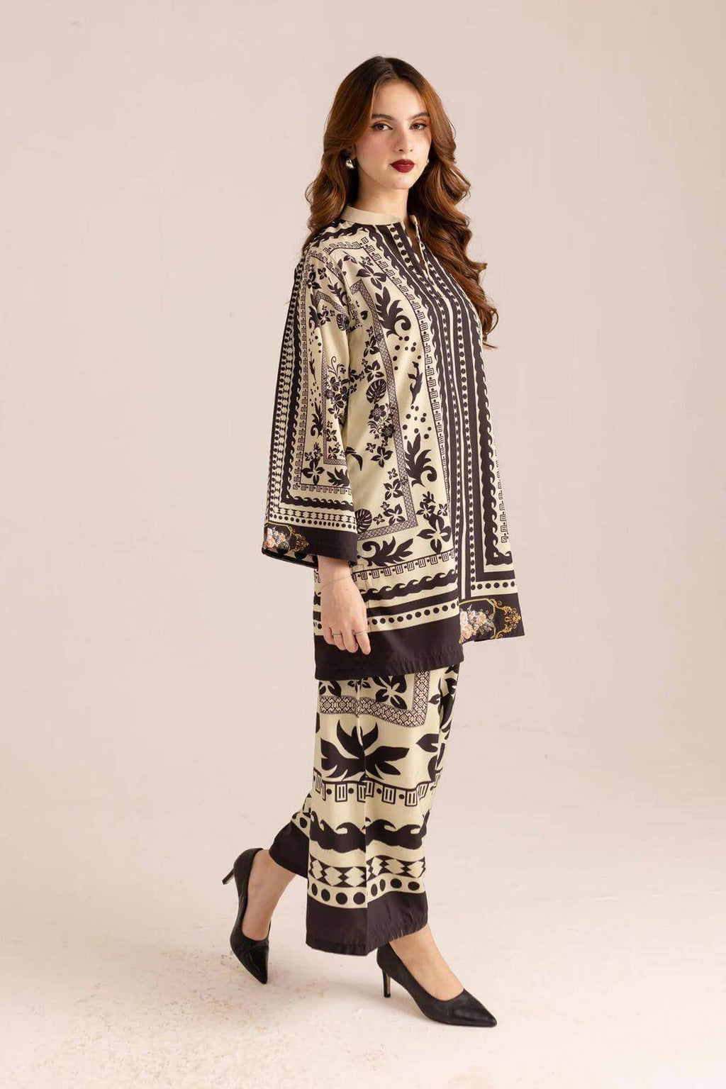 Stylish Women's Stitched Printed Khaddar Shirt and Trouser Set - 2Pcs 3  haseen.store